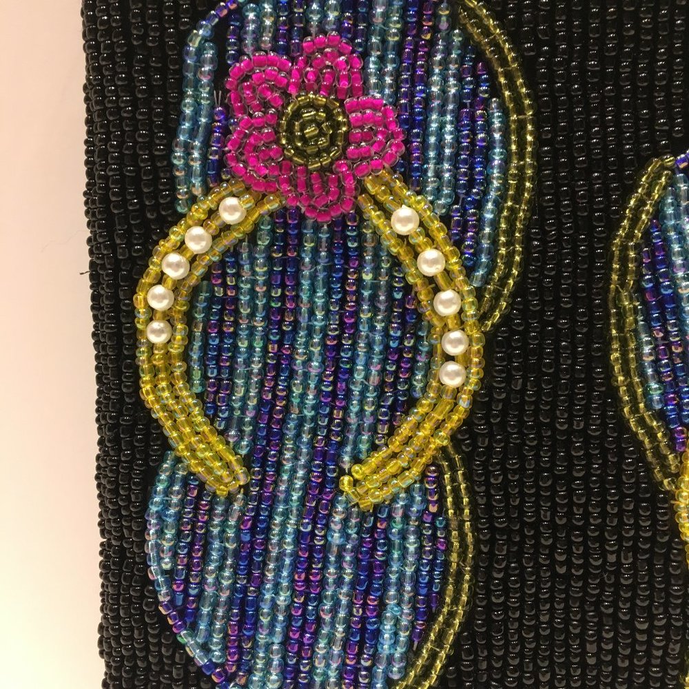 BEADED FLIP FLOP CROSS BODY BAG - Picture 6 of 15